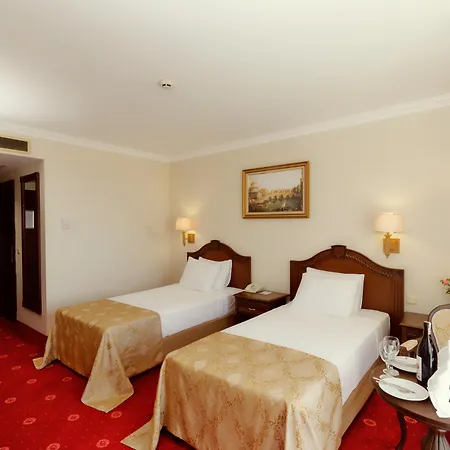 Otel Ducale Lara 5*